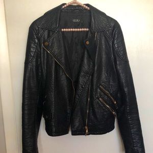 Leather motorcycle jacket